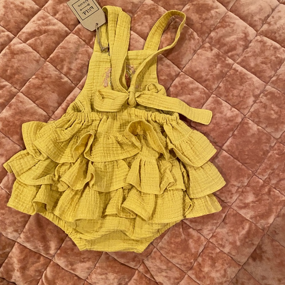 Wild Wawa ruffled one piece 6-12